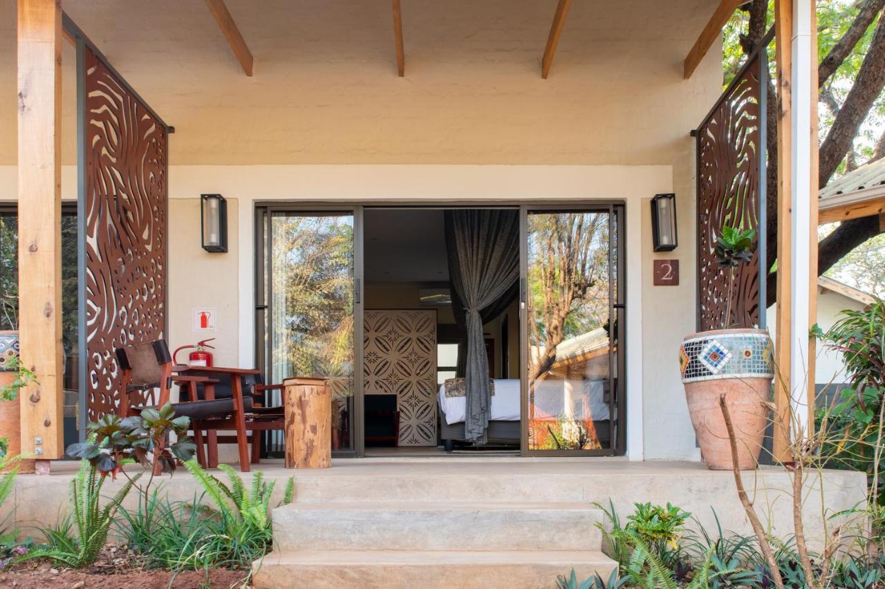 ホテル Shongwe Oasis ヴィクトリア・フォールズ エクステリア 写真