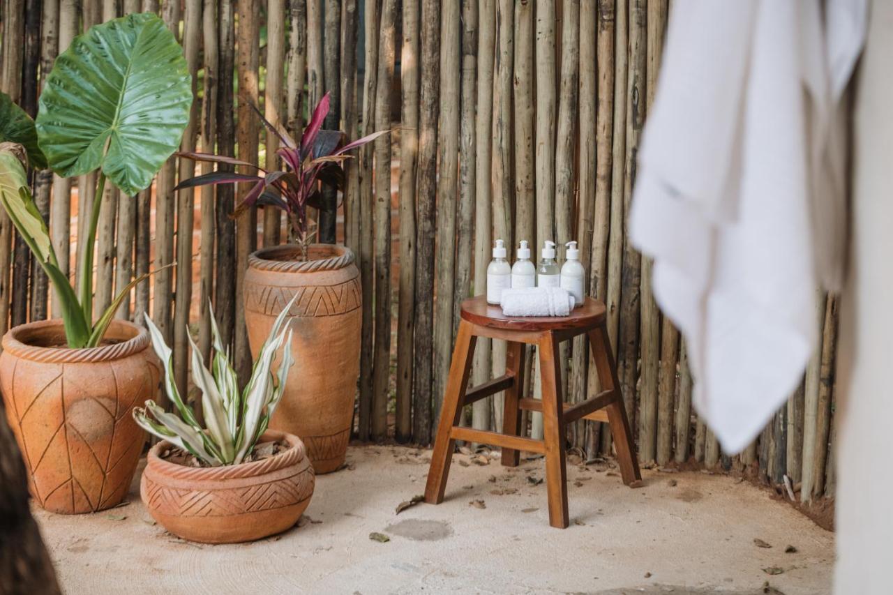 ホテル Shongwe Oasis ヴィクトリア・フォールズ エクステリア 写真