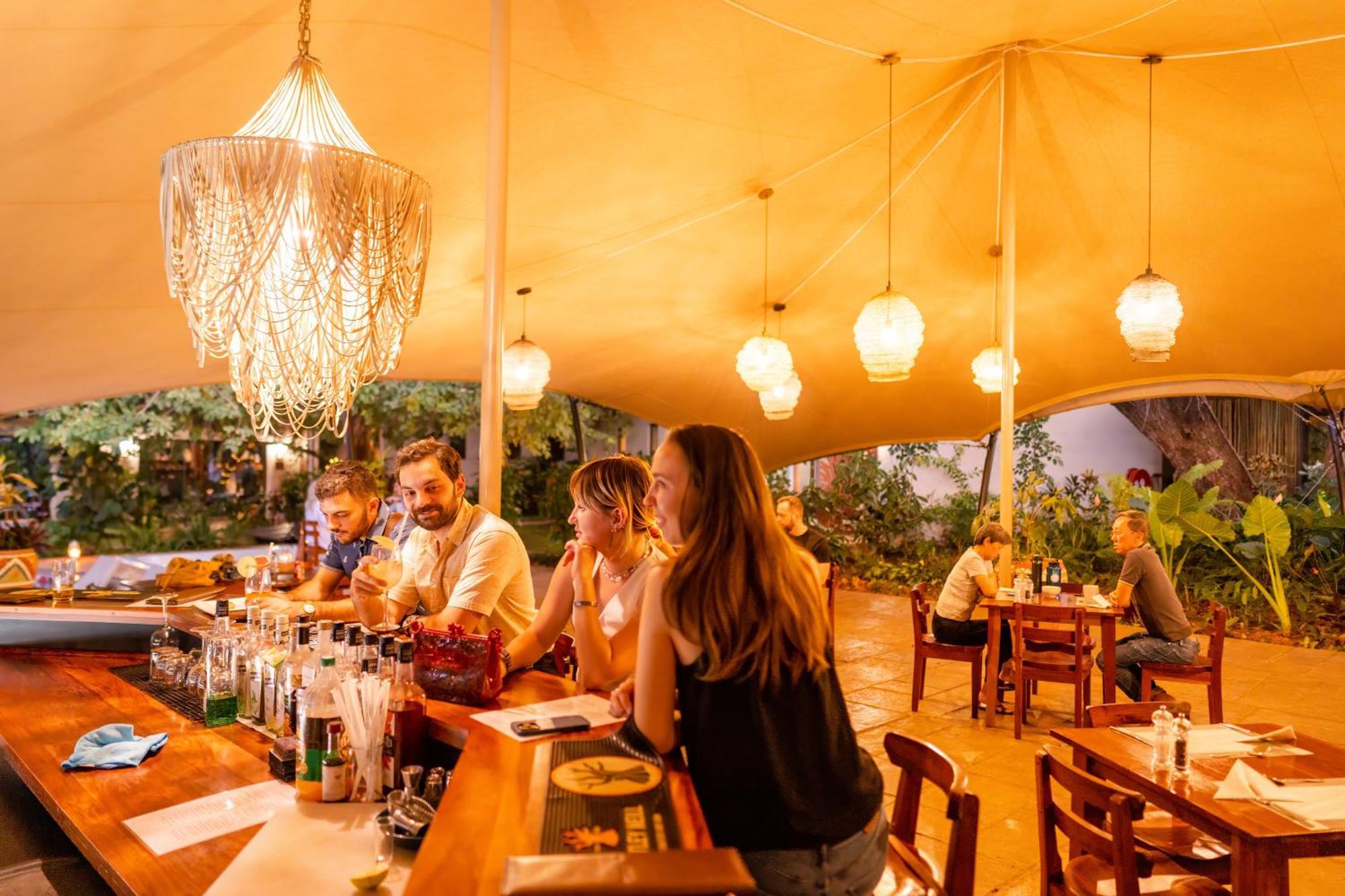 ホテル Shongwe Oasis ヴィクトリア・フォールズ エクステリア 写真