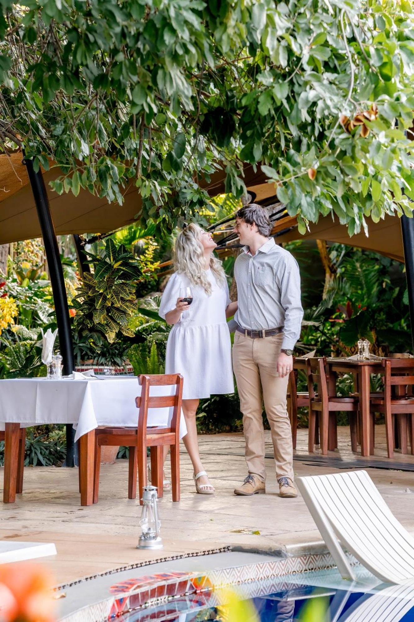 ホテル Shongwe Oasis ヴィクトリア・フォールズ エクステリア 写真